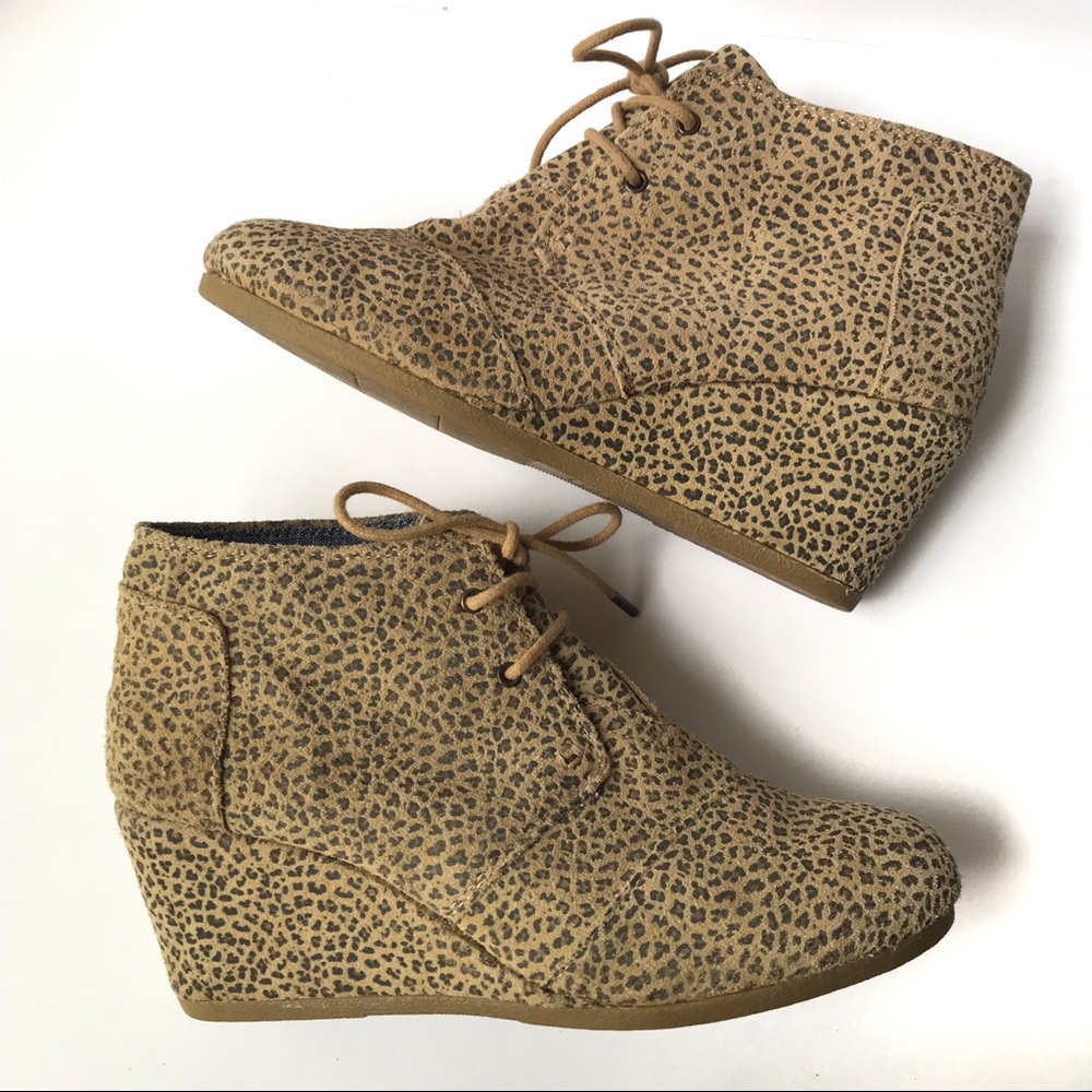 Toms Suede Desert Cheetah Bootie Tan Laced Wedge